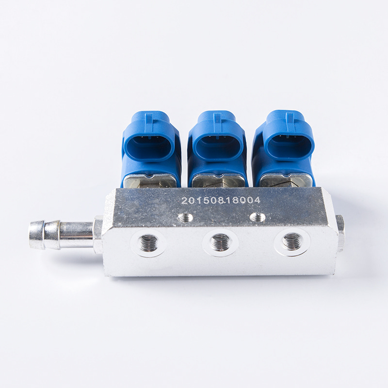 BLUE COIL 3OHMS 3-válcový CNG/LPG vstřikovač